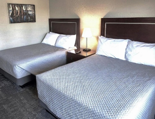 Queen City Inn image 8